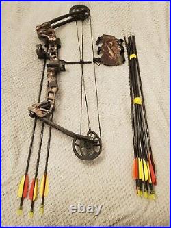 The Barnett Vortex Compound Bow Archery Set